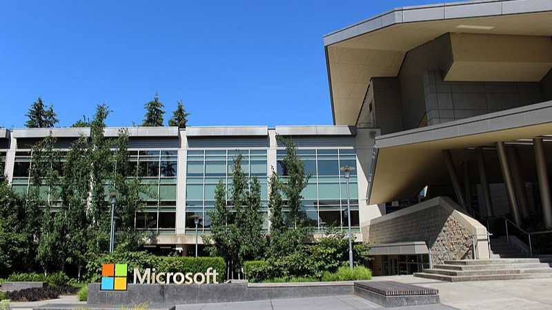Microsoft - Building 92microsoft, tags: 10-year deal - CC BY-SA