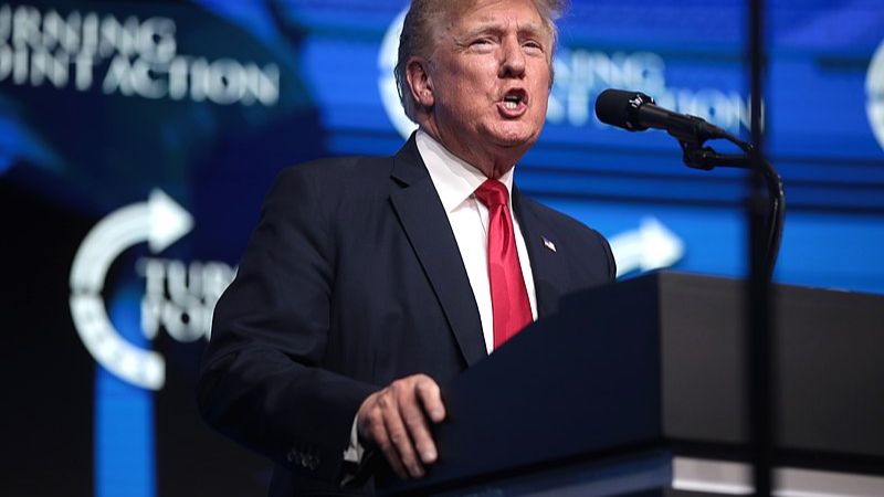 Trump speaks at the 'Rally to Protect Our Elections' in Phoenix, Arizona, July 2021., tags: trump's nft trading - CC BY-SA